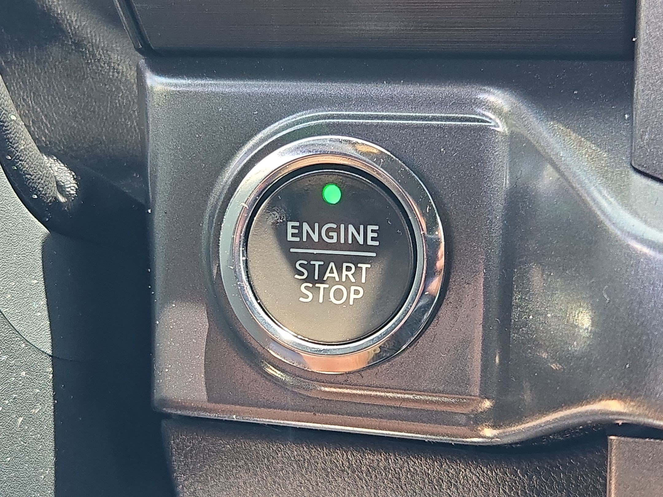 Used 2023 Oxford White Ford XLT image 18