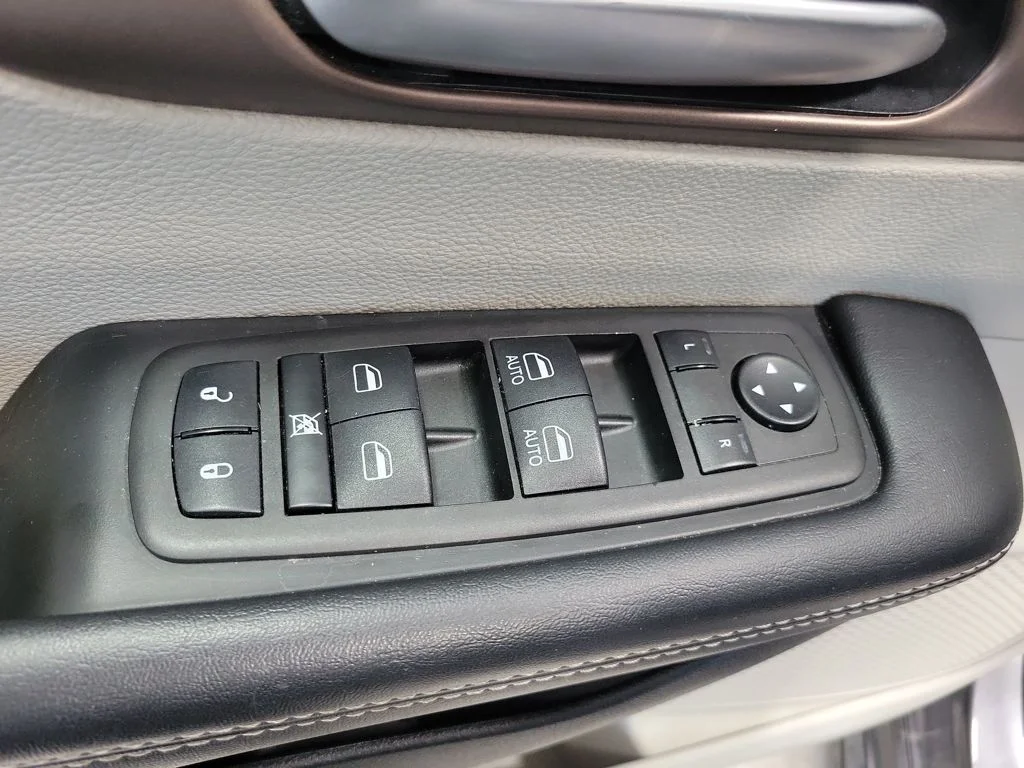 Certified Used 2023 Gray Chrysler LX image 36