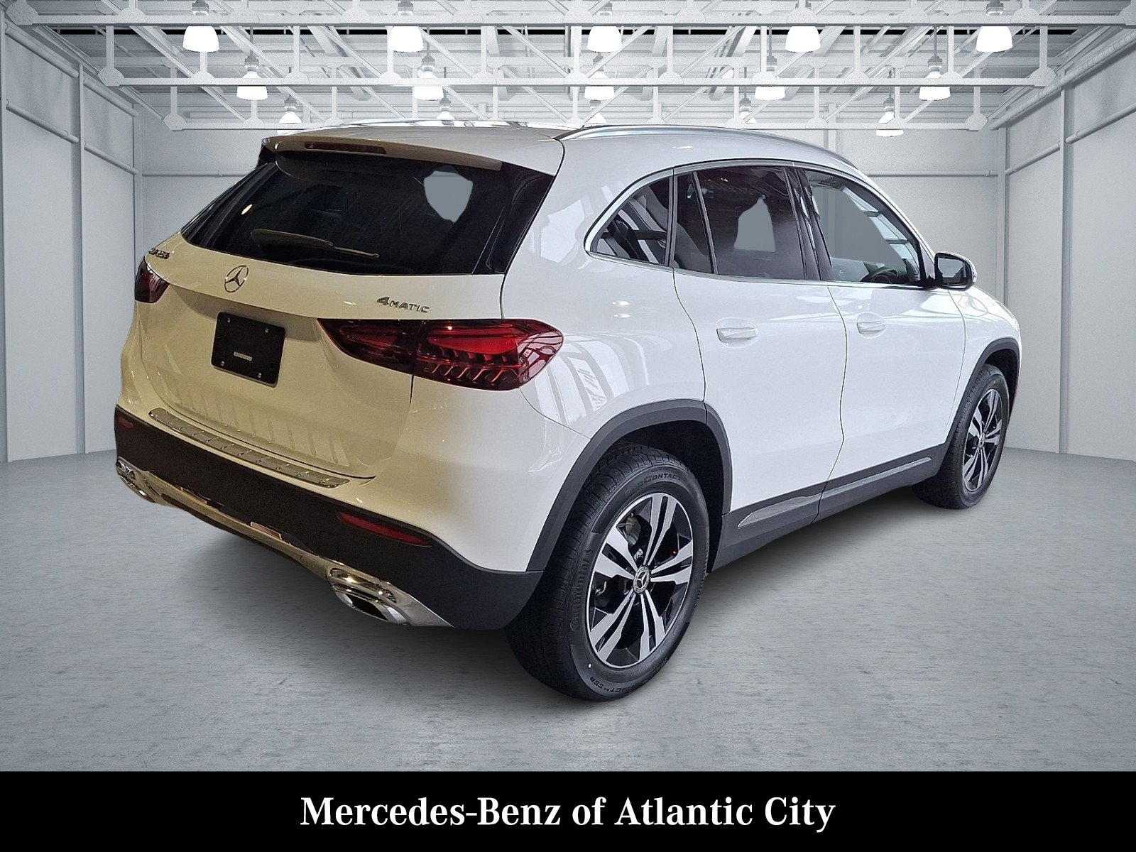 New 2026 Polar White Mercedes-Benz GLA 250 image 4