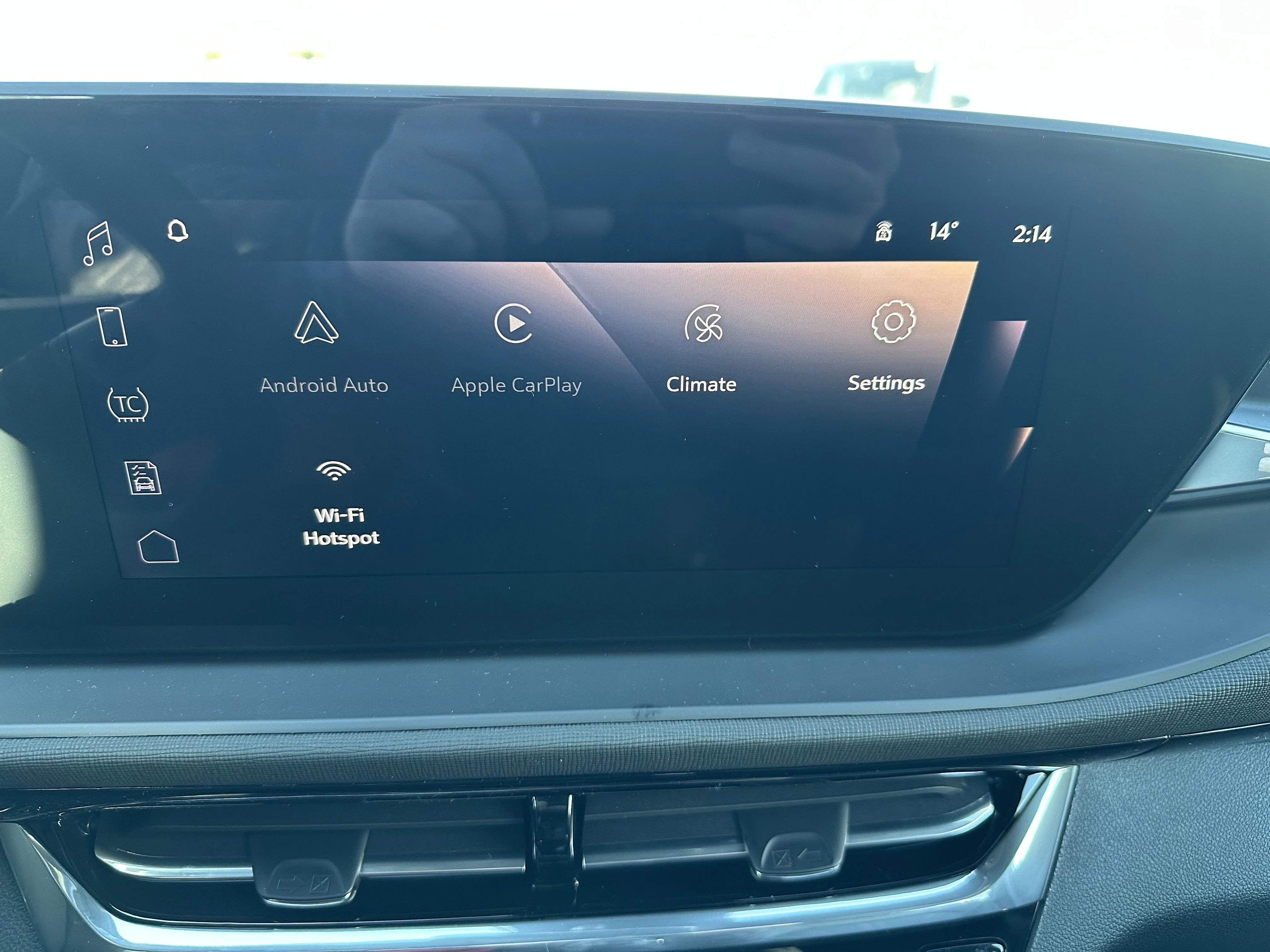 New 2026 White Frost Tricoat Buick Avenir image 14
