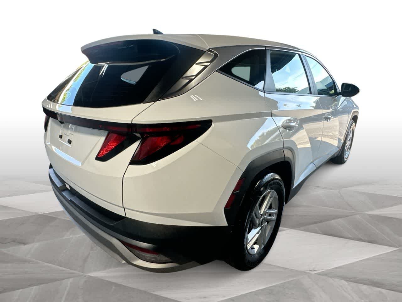 2026 Hyundai Tucson SE - Photo 8
