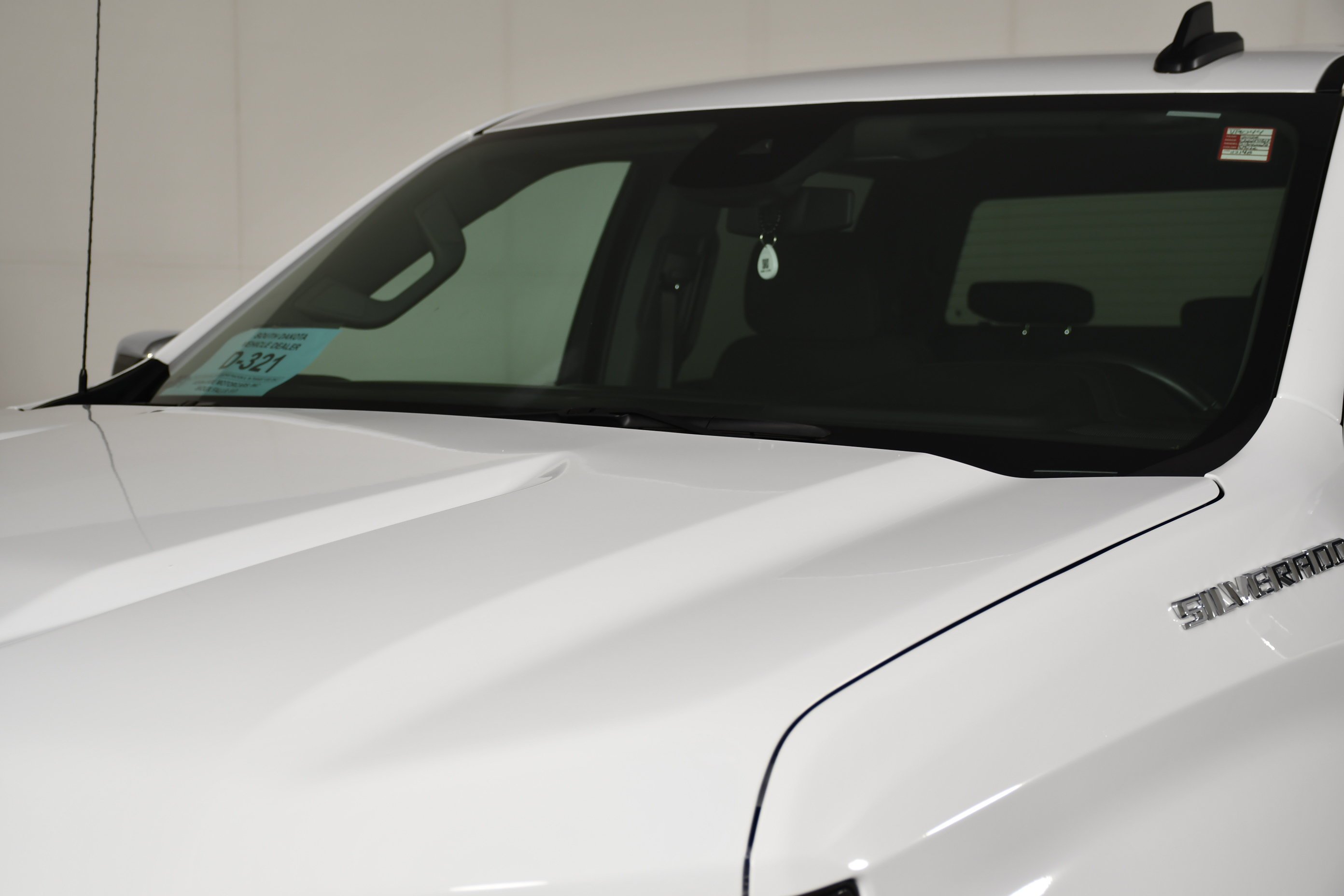 Used 2026 Summit White Chevrolet LT image 12