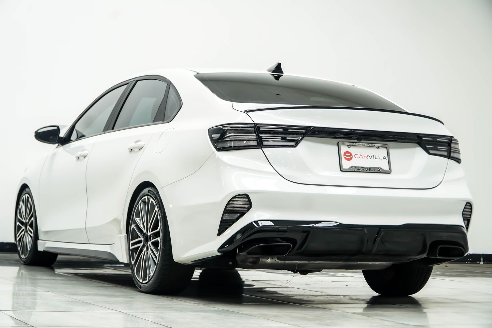 Used 2024 White Kia GT image 12