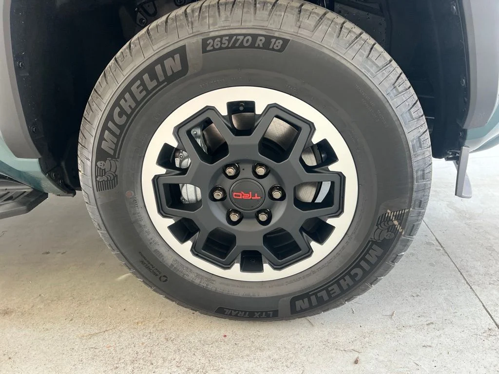 2026 Toyota 4Runner TRD Off-Road Premium - Photo 7