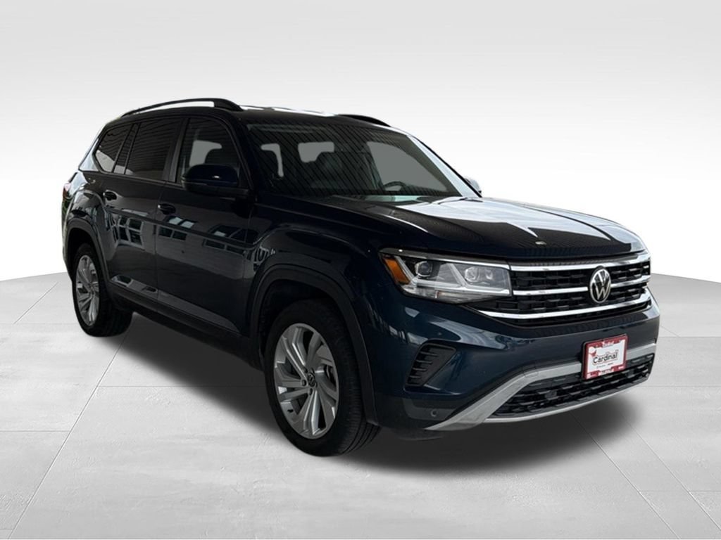 Pre-Owned 2022 Volkswagen Atlas 3.6L V6 SE w/Technology