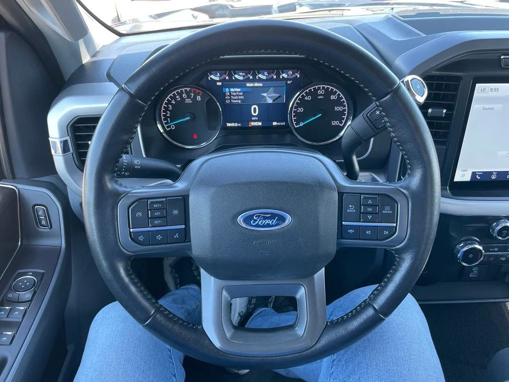 Used 2022 Black Metallic Ford XLT image 24