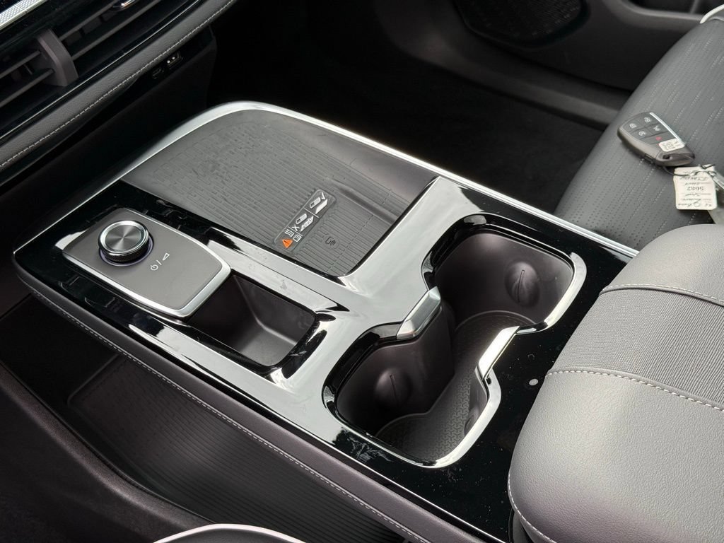 2026 Buick Enclave Sport Touring - Photo 32