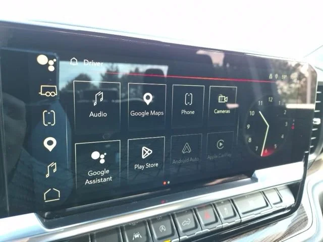 Certified Used 2025 Onyx Black GMC Elevation image 25