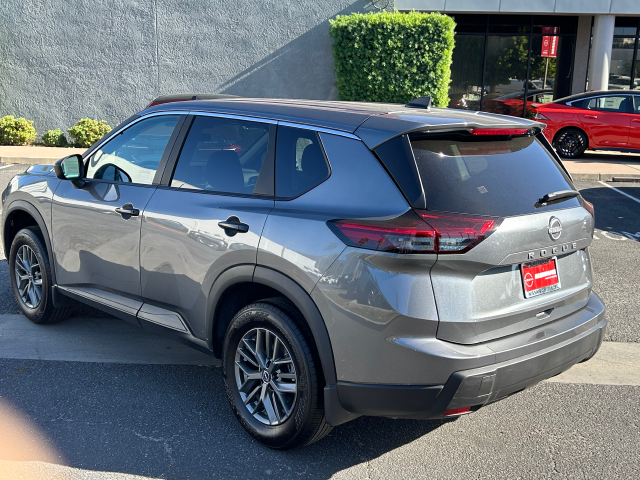 Used 2026 Gray Nissan S image 6