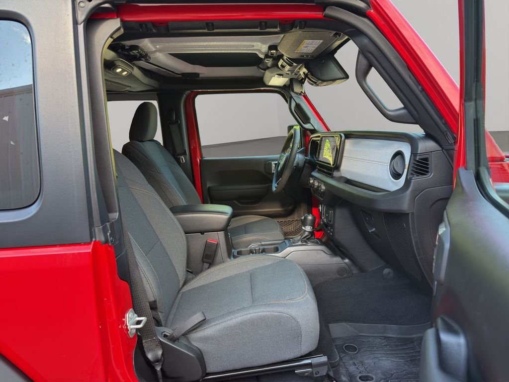 Used 2024 Firecracker Red Clearcoat Jeep Sport S image 17