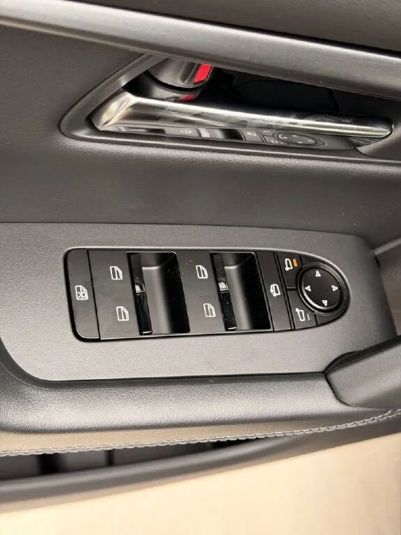 New 2026 Jet Black Mica Mazda 2.5 S Select AWD image 19