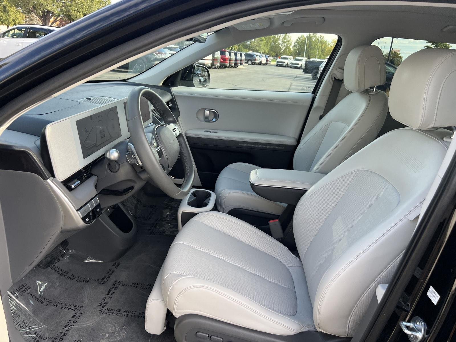 2023 Hyundai IONIQ 5 Limited - Photo 29