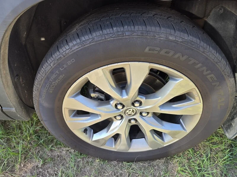 Used 2025 Heavy Metal TOYOTA LIMITED image 4