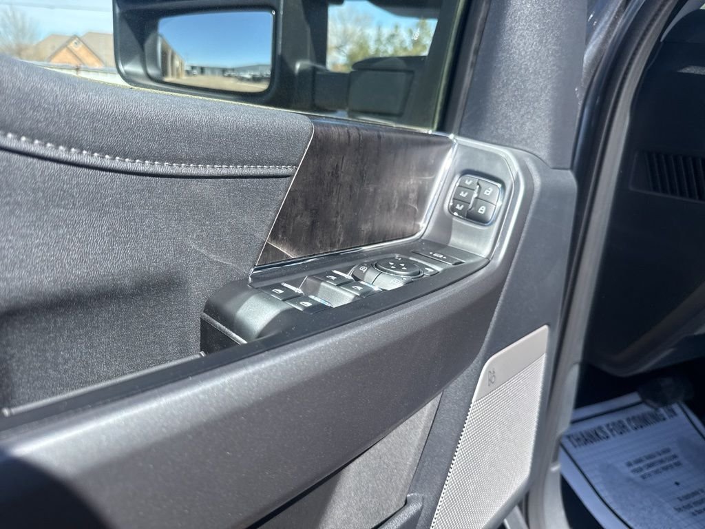 New 2026 Carbonized Gray Metallic Ford Lariat image 13