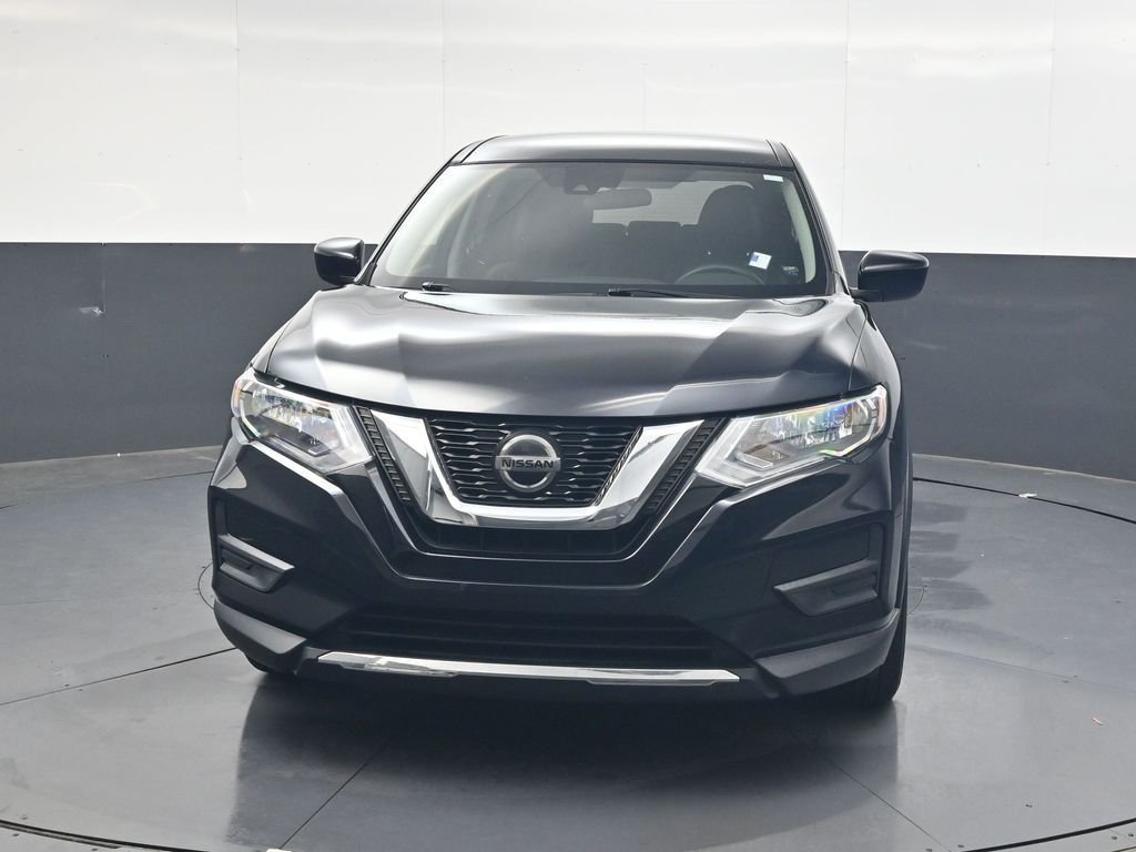 Used 2020 Black Nissan S image 12