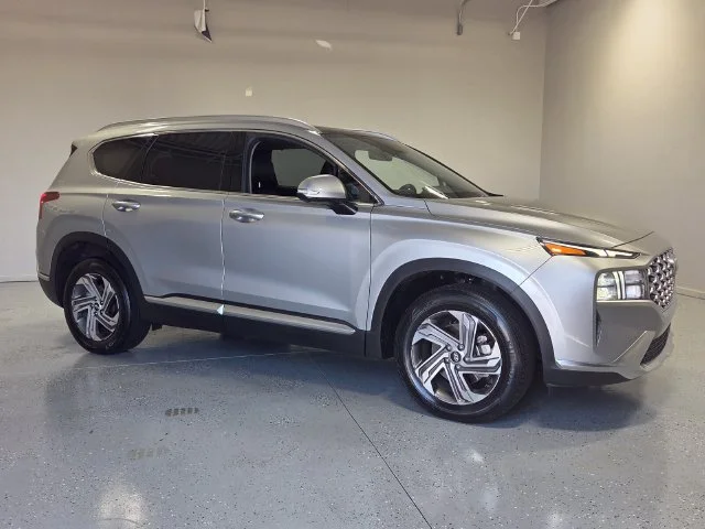 Used 2023 Silver Hyundai SEL image 15