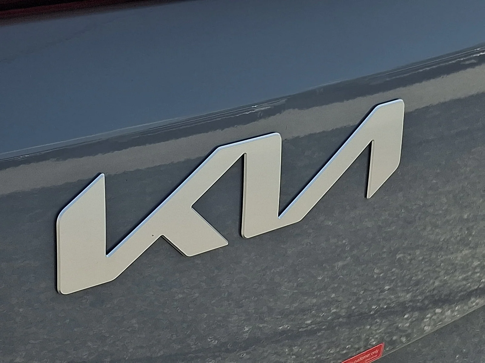 New 2027 Silver Kia LXS image 22