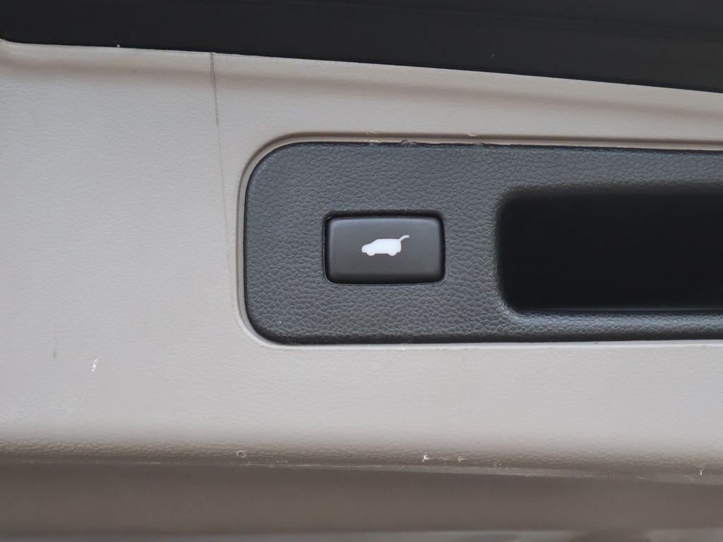 Used 2015 Black Honda EX-L image 18
