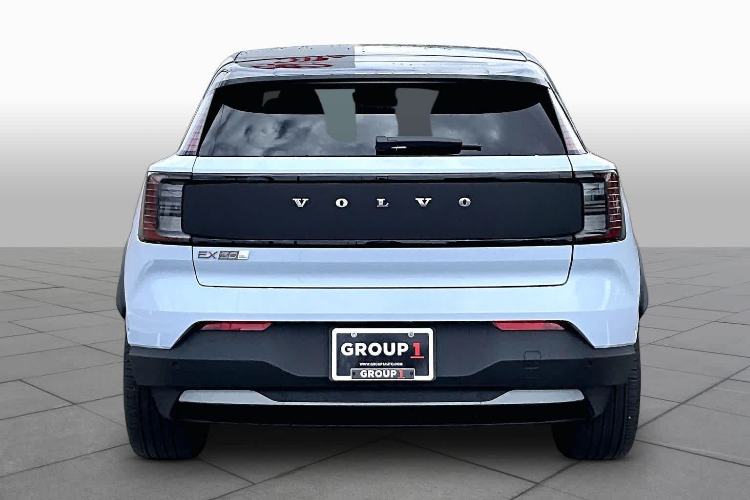 Used 2026 Cloud Blue Volvo Cross Country Ultra image 4