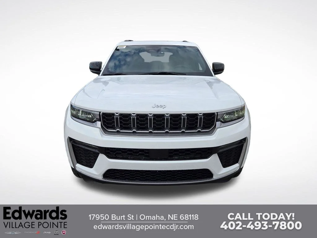 New 2026 White/off-white Jeep Limited image 8