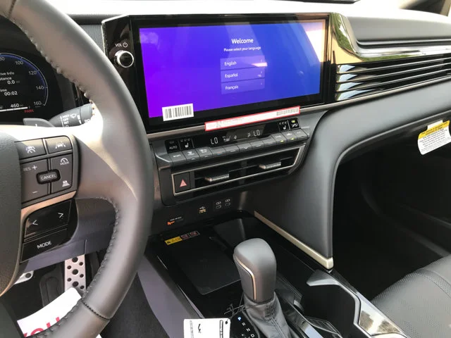 2026 Toyota Camry XSE - Photo 17