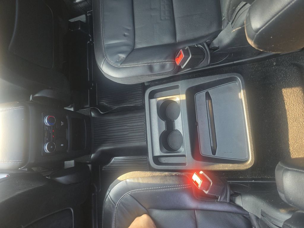 Used 2020 Red Metallic Ford Limited image 18