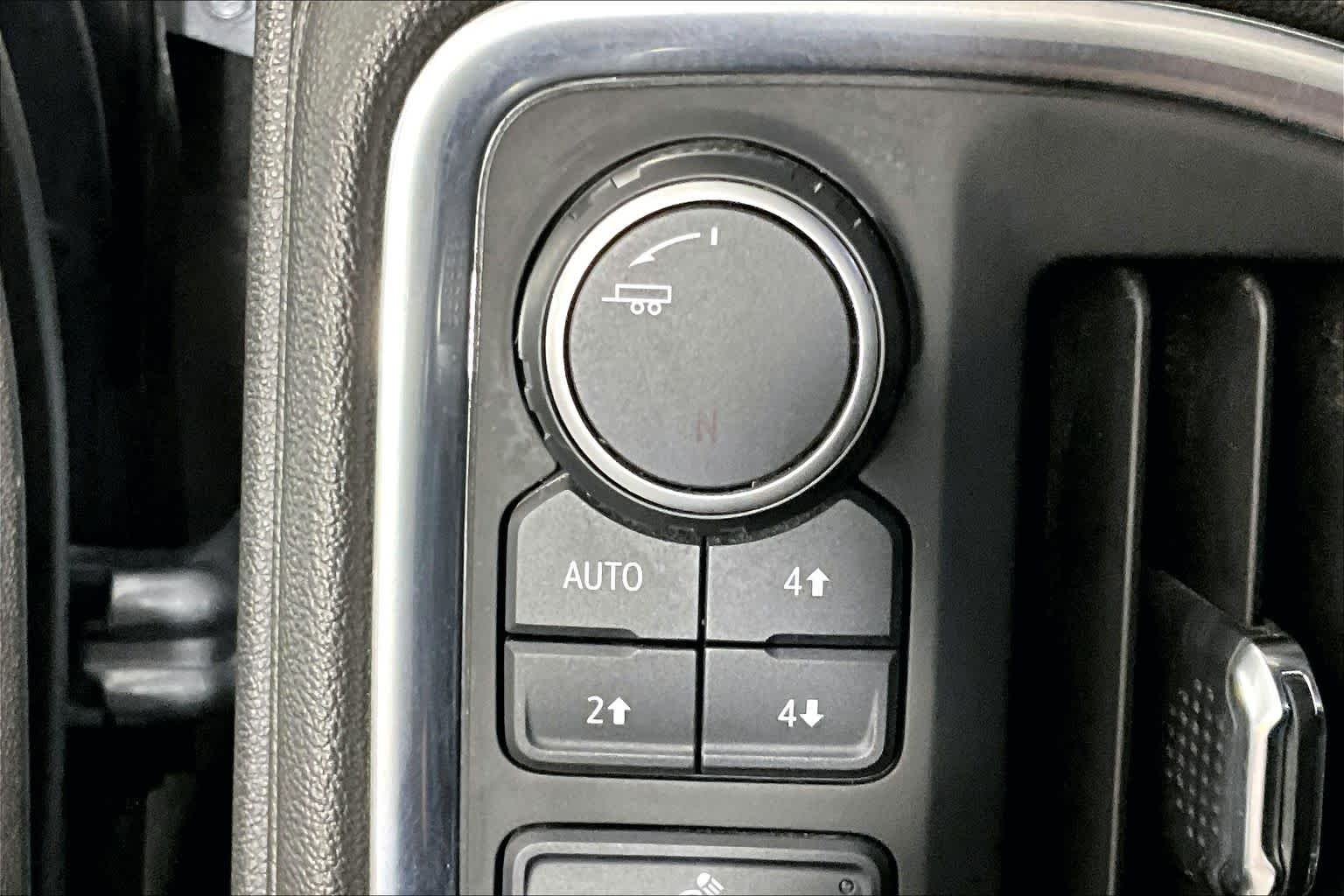 Used 2020 SATIN STEEL METALLIC Chevrolet Custom Trail Boss image 31