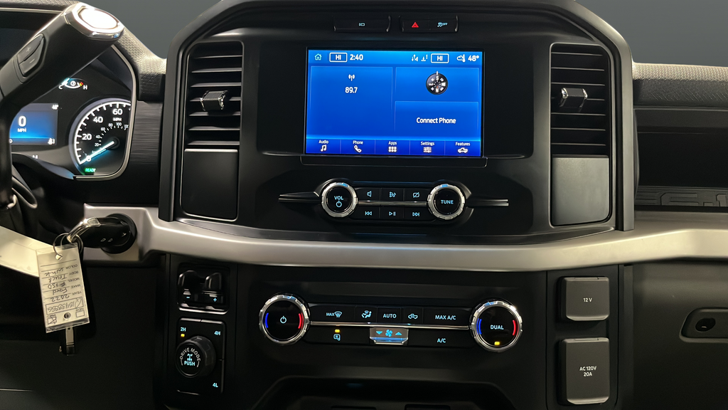 Used 2022 Oxford White Ford XL image 12