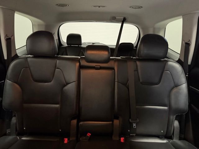 Used 2022 Sangria Red Kia LX image 20