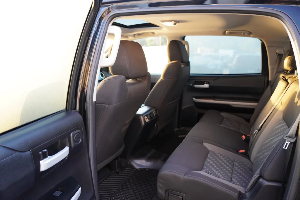 Used 2021 Midnight Black Metallic Toyota SR5 image 17