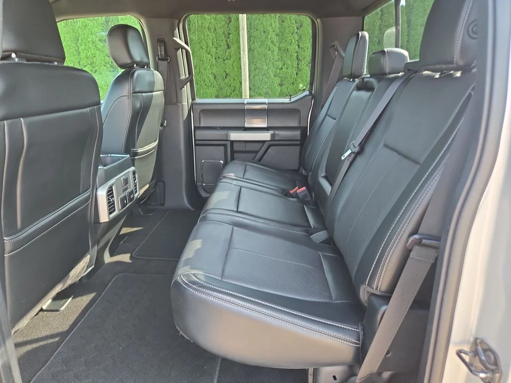 Used 2018 Ingot Silver Metallic Ford Lariat image 30