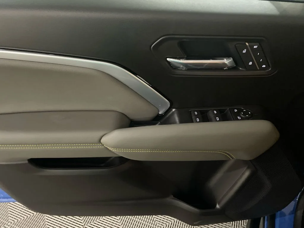 2026 Chevrolet Colorado ZR2 - Photo 10