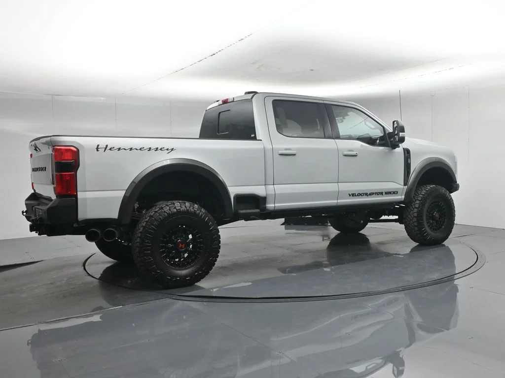 New 2026 Avalanche Ford Lariat image 32