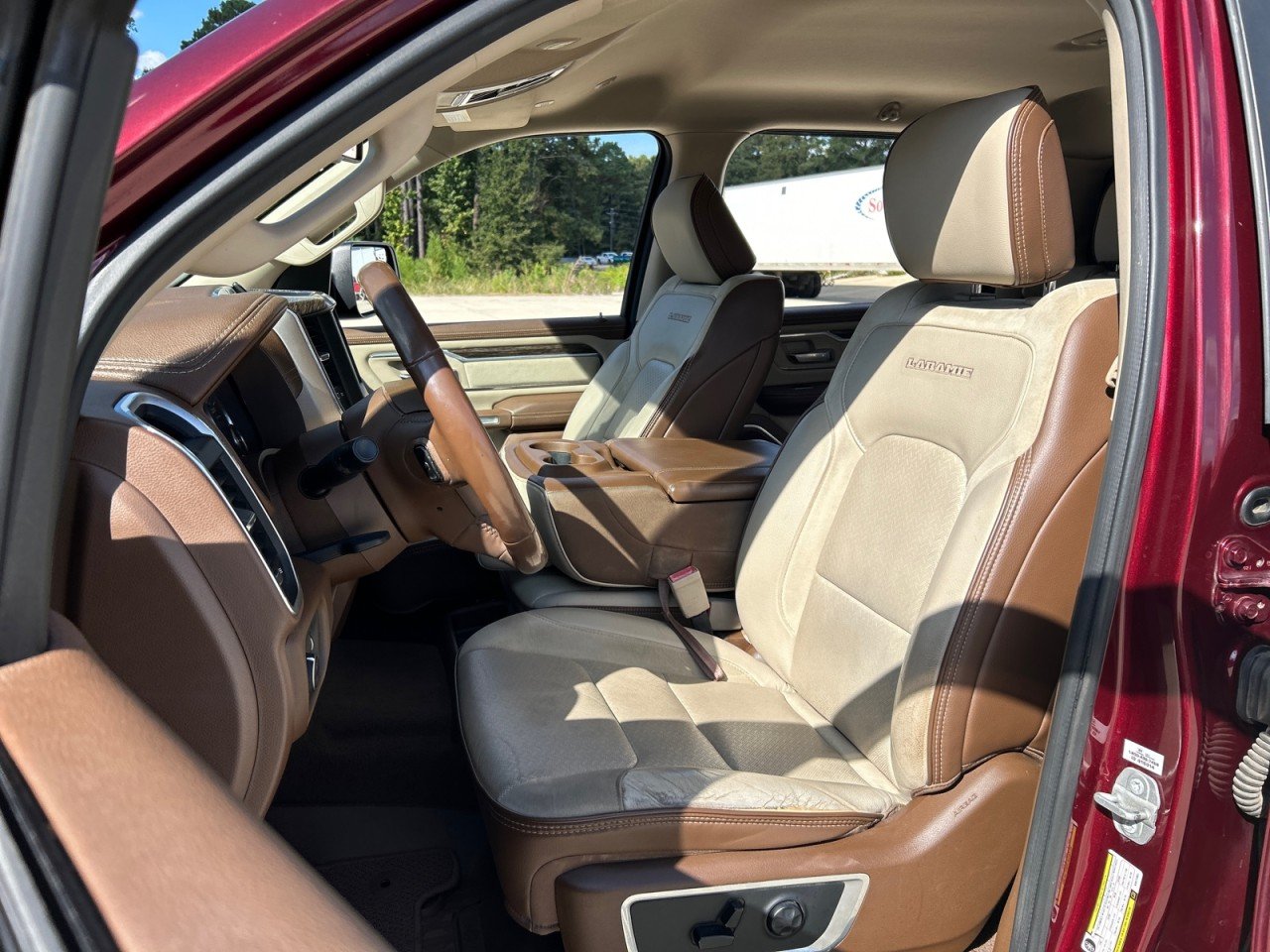 Used 2019 Red Ram Laramie image 19