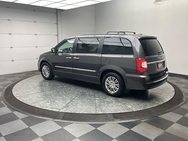 Used 2015 Chrysler Town & Country Touring-L with VIN 2C4RC1CG2FR584123 for sale in Fond du Lac, WI