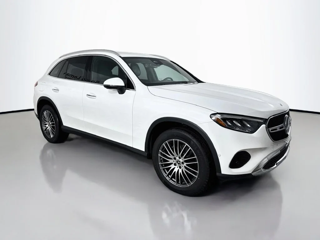 2025 Mercedes-Benz GLC