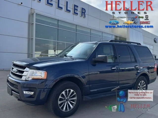 Used 2016 Blue Ford XLT image 1