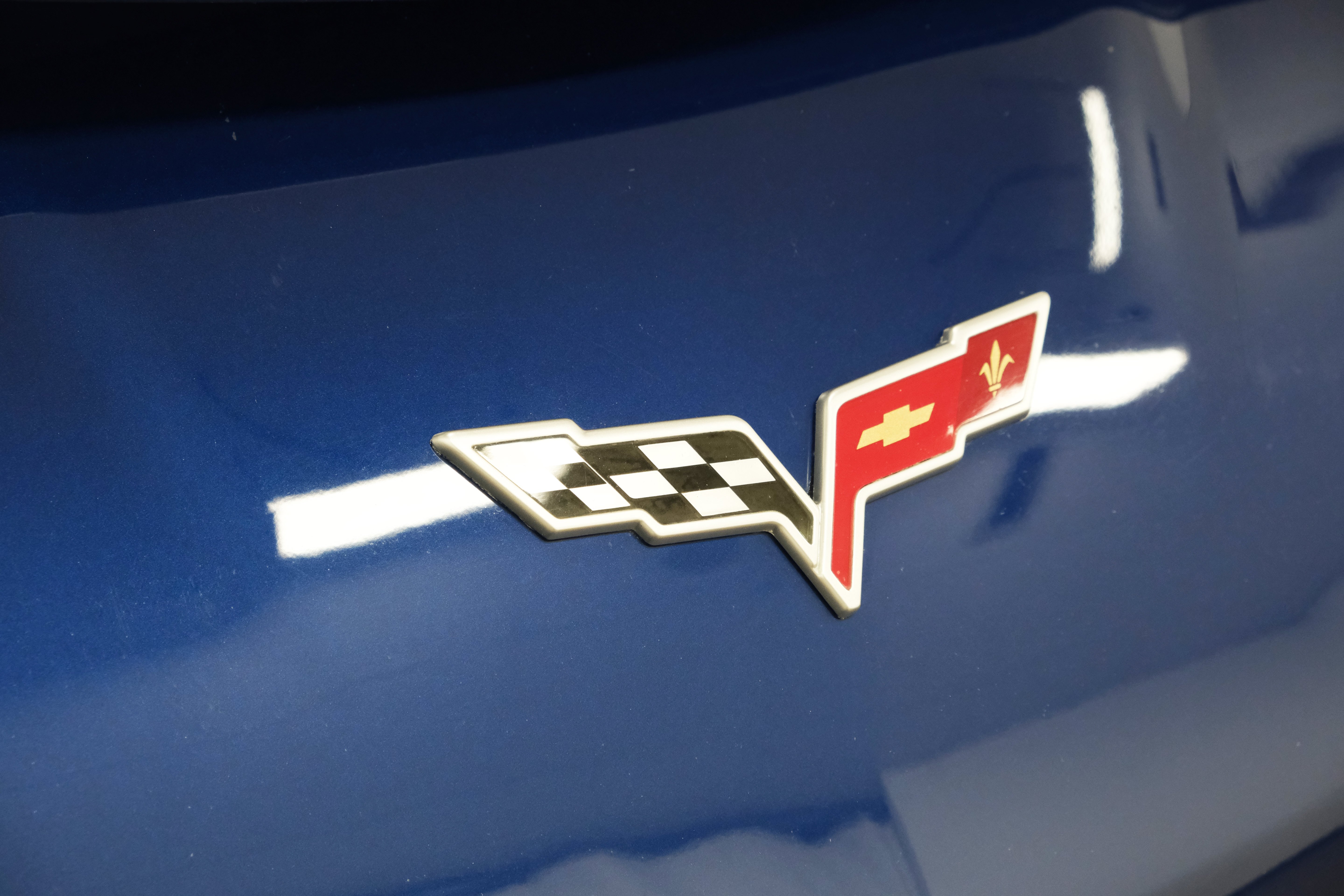 Used 2006 Lemans Blue Metallic Chevrolet Base image 12