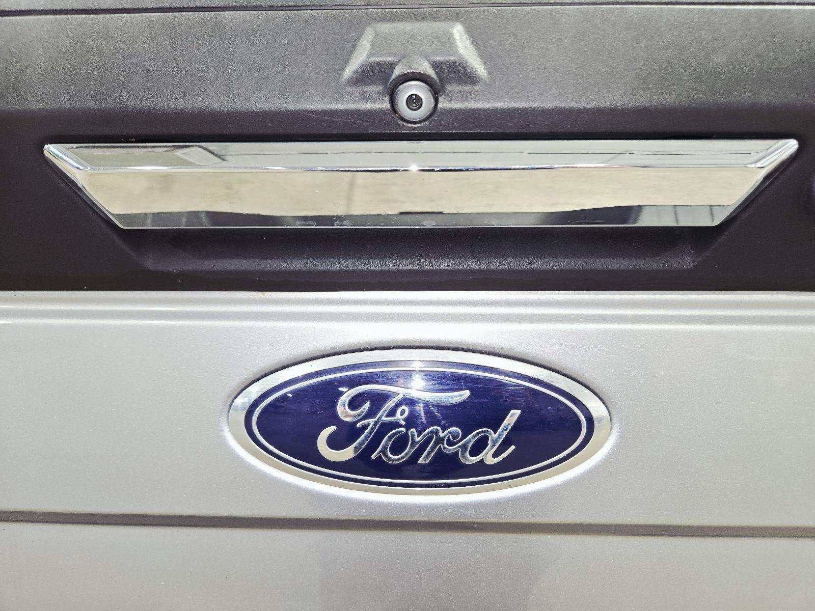 Used 2022 Iconic Silver Ford Lariat image 49