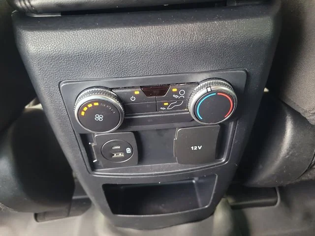 Used 2021 Silver Ford XLT image 17