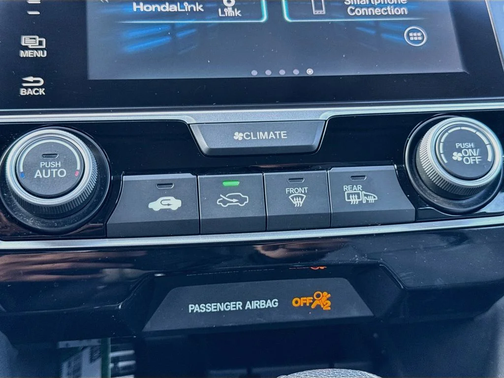 Used 2018 Blue Honda EX image 17