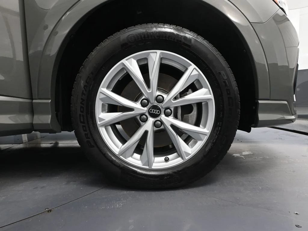 Used 2022 Gray Audi Premium image 15