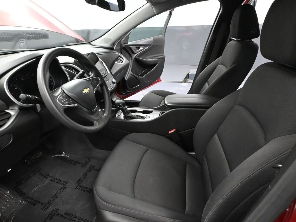Used 2024 Red Chevrolet LT image 21