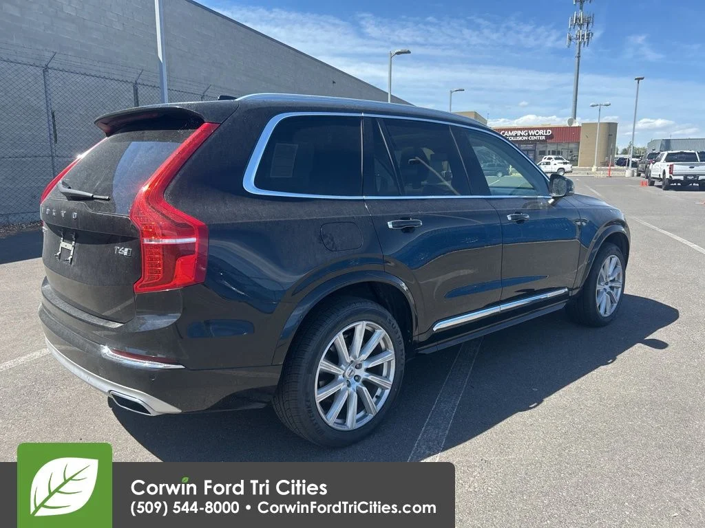 Used 2016  Volvo T6 Inscription image 3