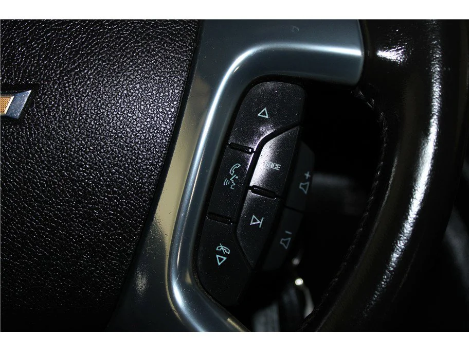 Used 2015 Tungsten Metallic Chevrolet LT image 28