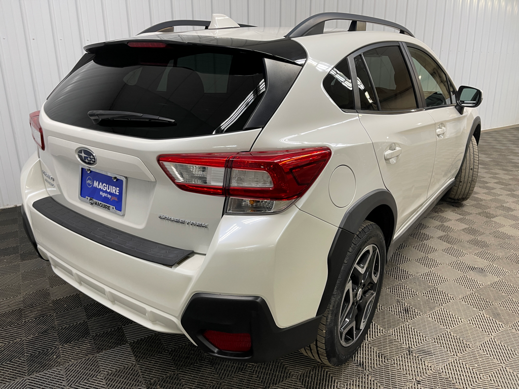 Used 2018 White Subaru 2.0i Limited image 10