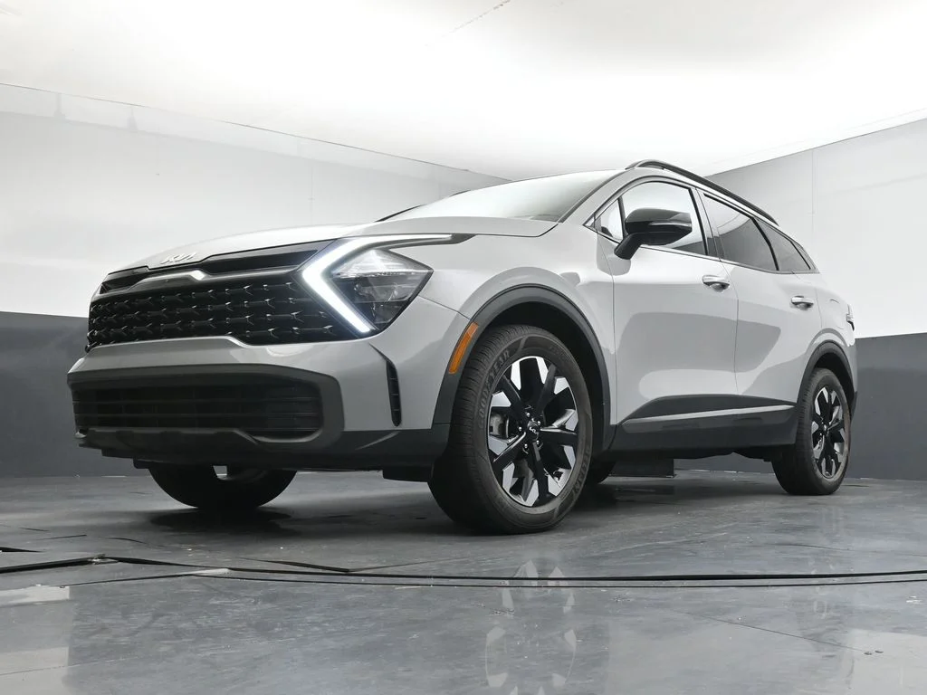 Used 2023 Gray Kia X-Line image 34