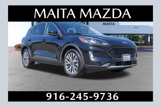 2020 Ford Escape Titanium