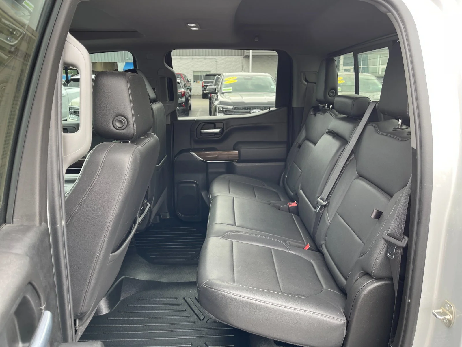 Used 2021 Silver Chevrolet RST image 14
