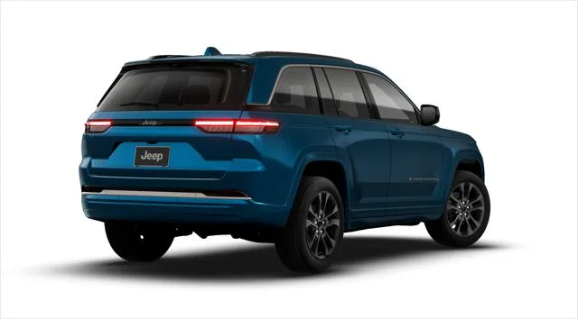 New 2026 Fathom Blue Pearl-Coat Exterior Paint Jeep Limited Reserve image 28